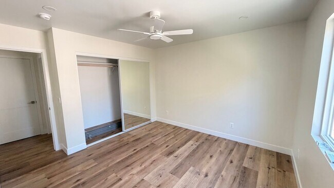 Building Photo - 2036 Primrose Way