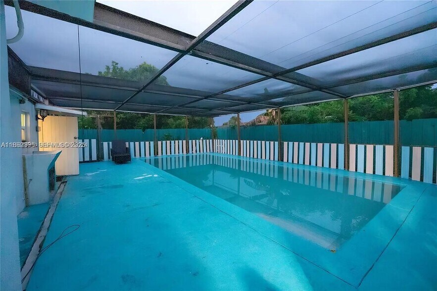 Building Photo - 15735 NW 28th Pl