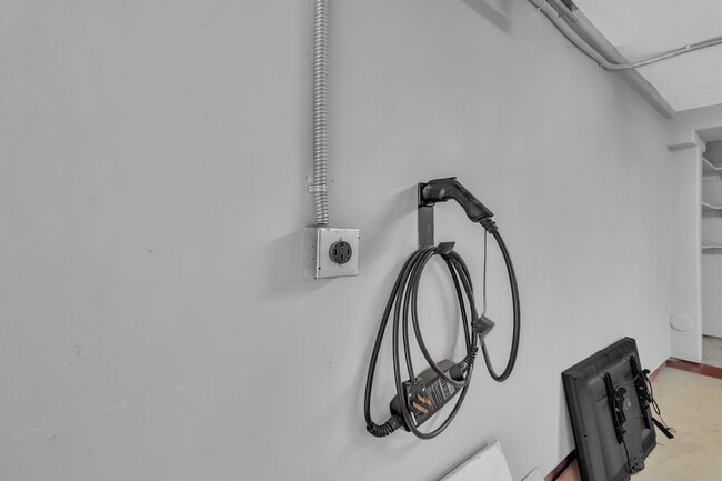 Building Photo - 26404 S Vermont Ave