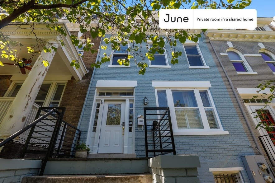 Building Photo - Room in Shared 4 bed/2 bath home