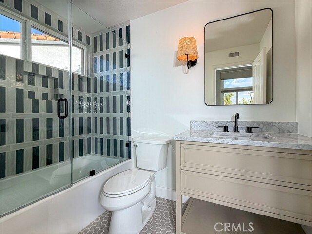 Building Photo - 24868 Paseo Primario
