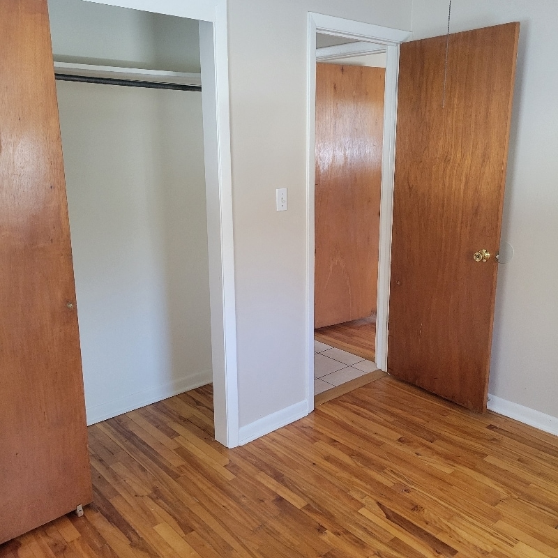 Building Photo - 17 Quarry Dr