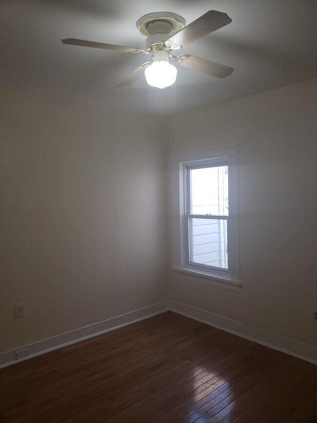 Bedroom 2 - 137 Central Ave