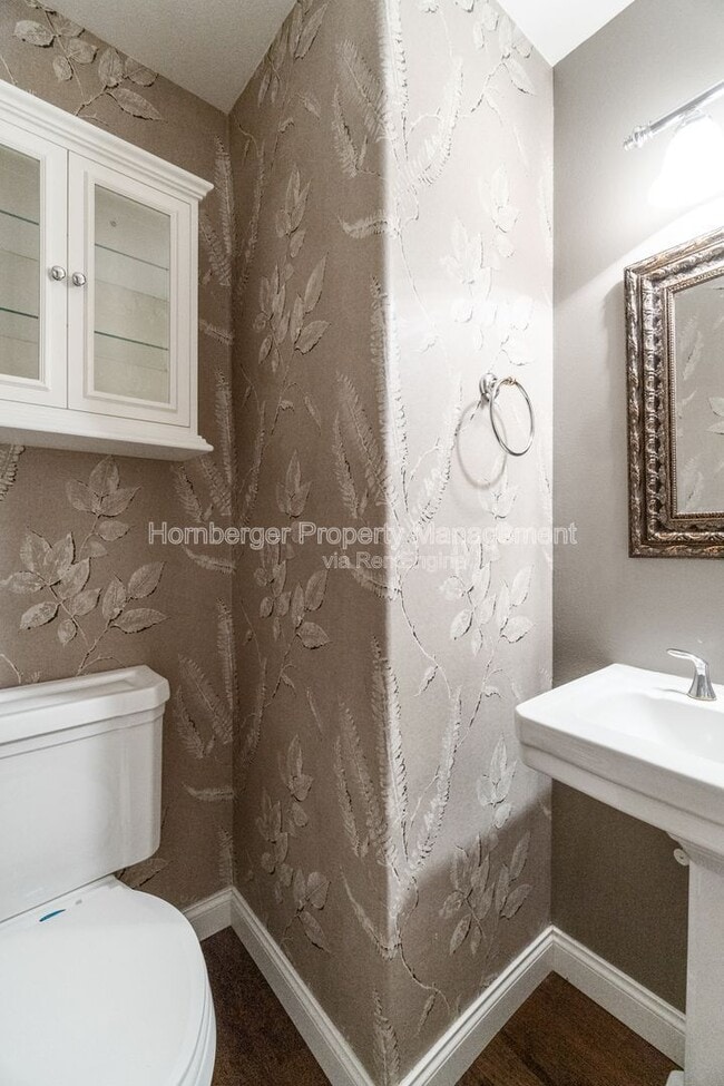 Building Photo - 6415 S Woodland Ct