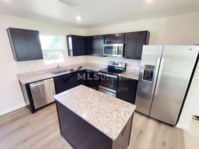 Building Photo - 4600 Black Drum Dr