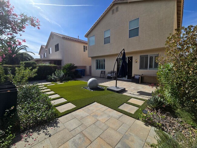 Building Photo - A Fabulous 3 Bedroom Home in South West Las Vegas