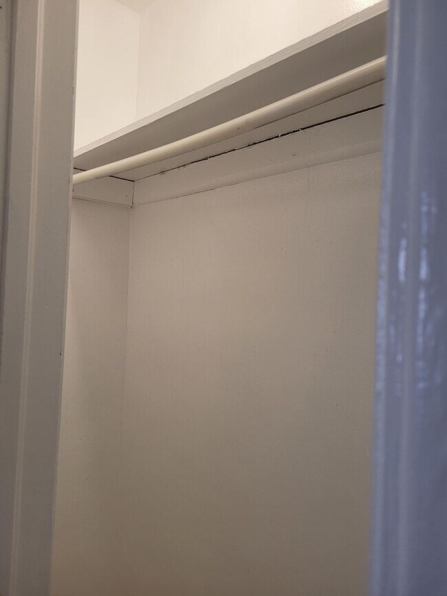 Building Photo - 1016 L. A. Kirksey St.-A