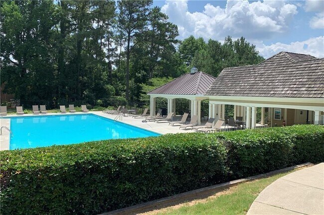 Building Photo - 2060 Fife Ridge Ct
