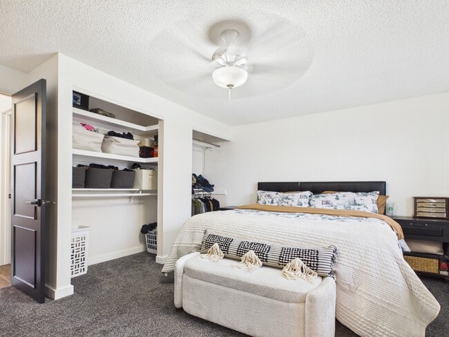 Building Photo - 313 N Oklahoma St