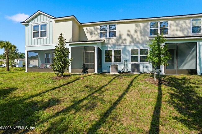 Building Photo - 32 Pasadena Dr