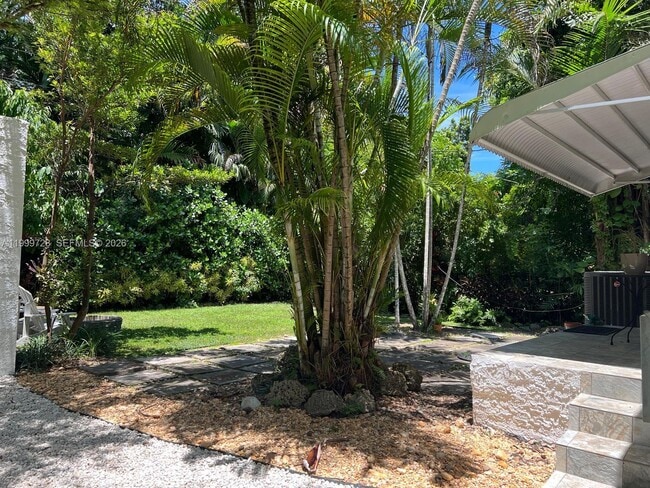 Building Photo - 119 Cadima Ave