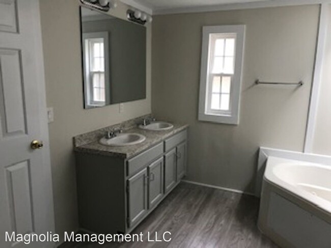 Building Photo - 3 br, 2 bath House - 101 Waters Edge