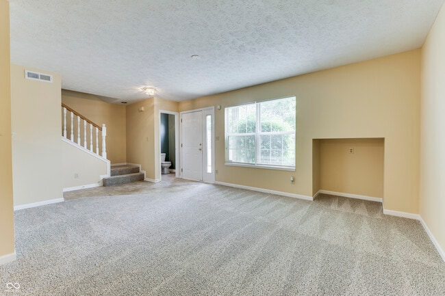 Building Photo - 6028 Wildcat Dr