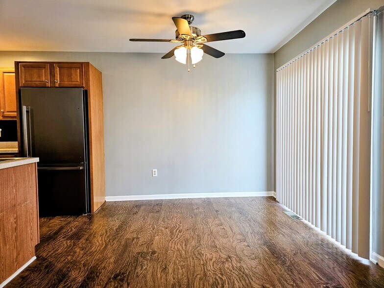 Building Photo - 21 Granite Dr