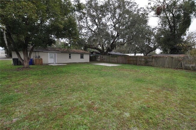 Building Photo - 4924 Pilgrim Ln