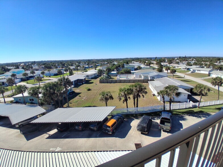 Building Photo - 2390 Ocean Shore Blvd