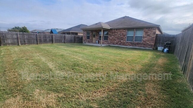 Building Photo - 5716 Hopkins Dr