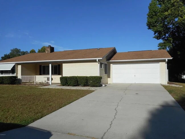 Building Photo - 10962 SW 84th Ave