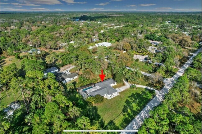 Building Photo - 11405 175th Rd N