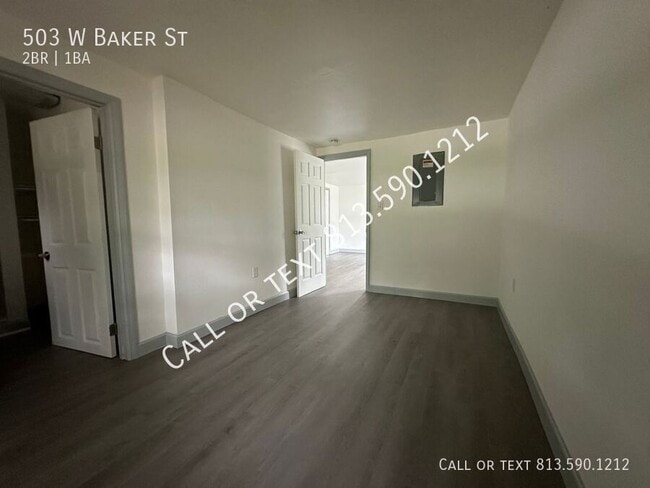 Building Photo - 503 W Baker St