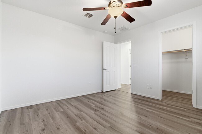 Building Photo - 4119 S 186th Ave