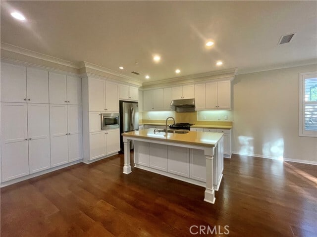 Building Photo - 22 Larkfield