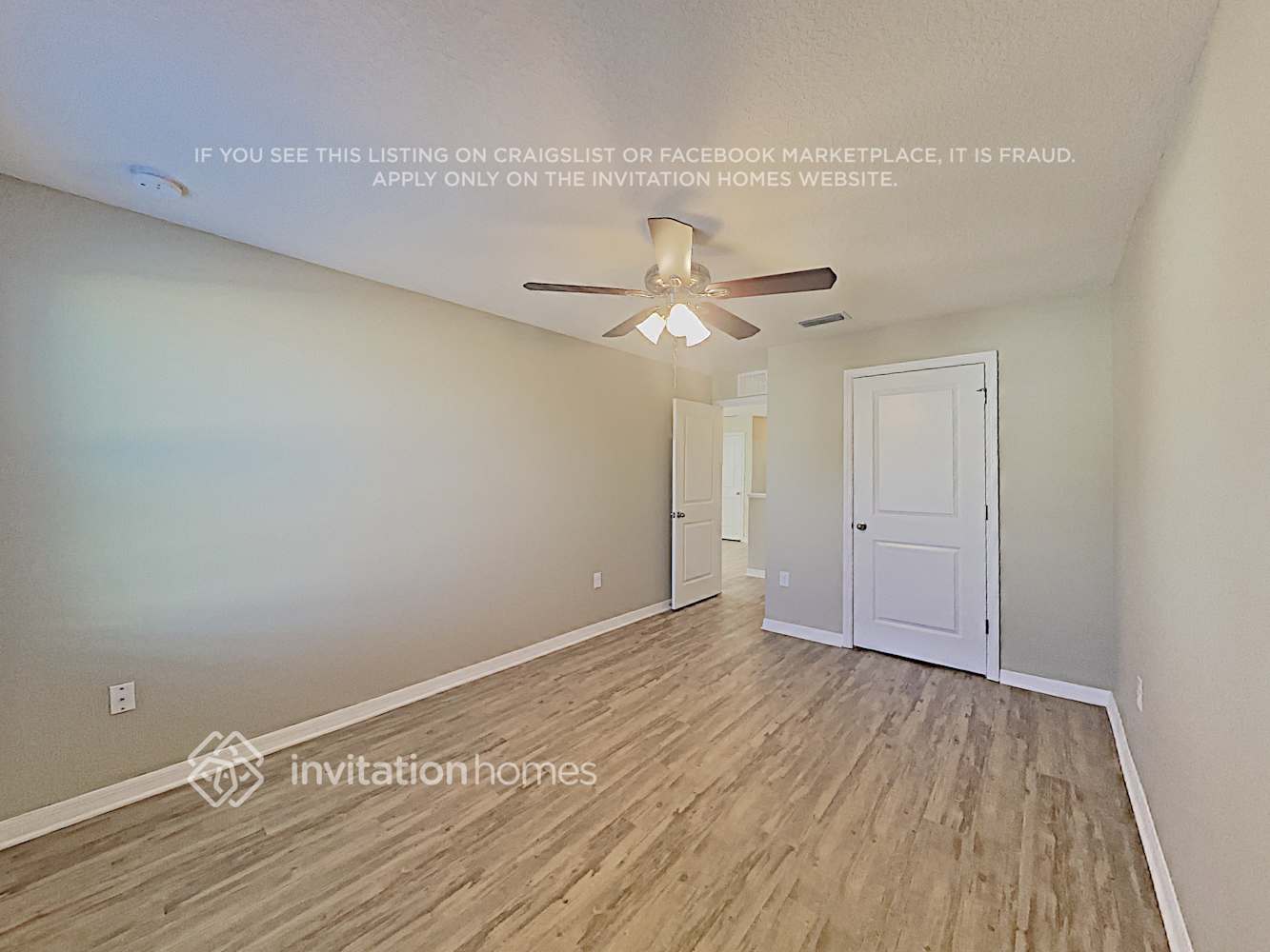 Building Photo - 5004 San Palermo Dr