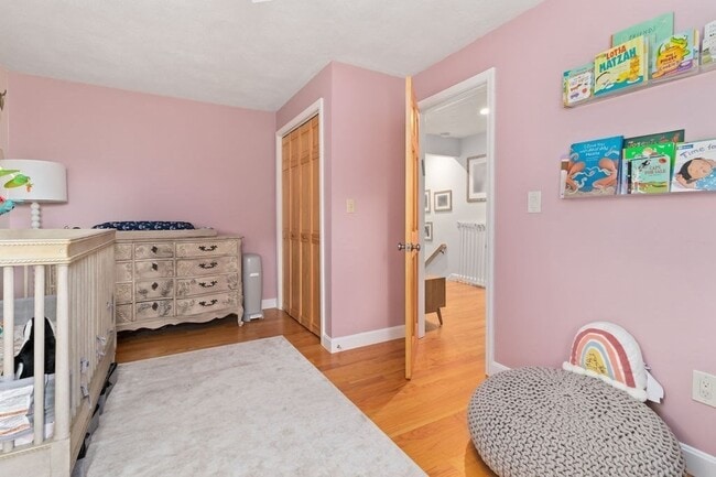 Building Photo - 36 Brookside Ave