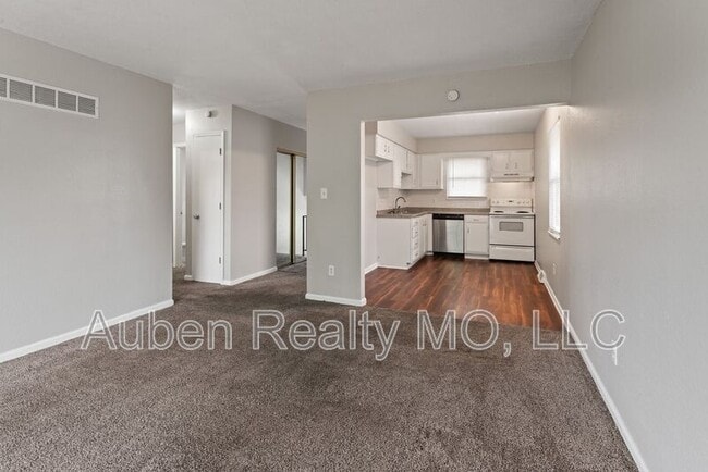 Building Photo - 1426 S Haden Ct