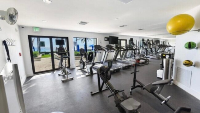 Building Photo - 3400 S Ocean Blvd