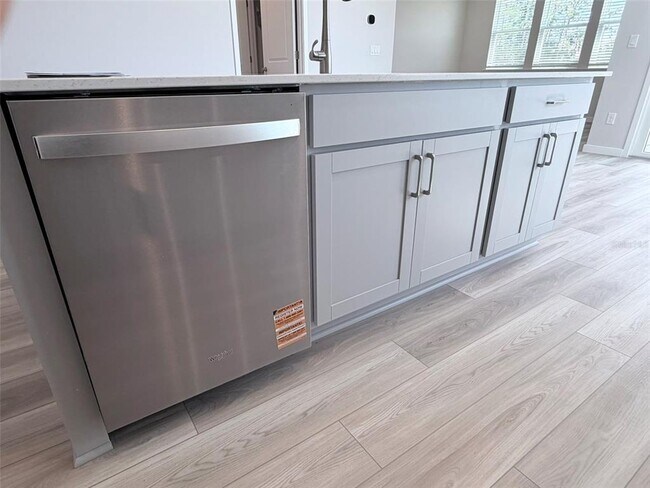 Building Photo - 36 Perseus Ave