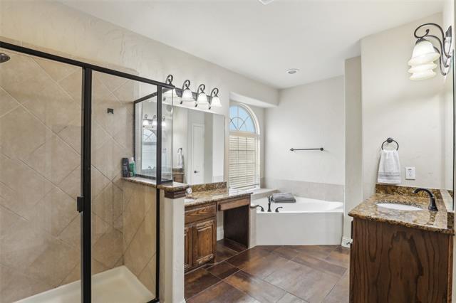 Building Photo - 3624 Bahama Dr