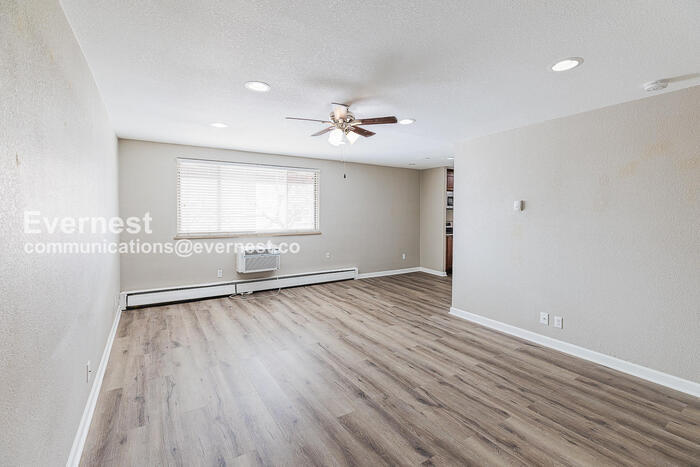 Building Photo - 1243 N Washington St