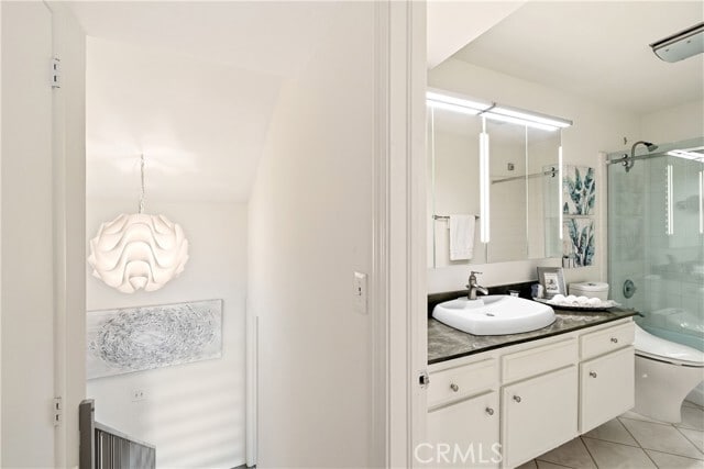 Building Photo - 1140 Manhattan Beach Blvd