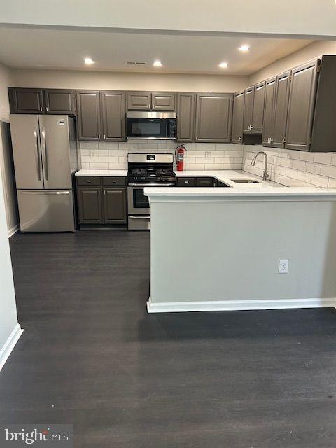 Building Photo - 318 Whittier Ct