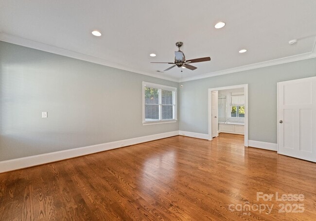 Building Photo - 3125 Pinehurst Pl