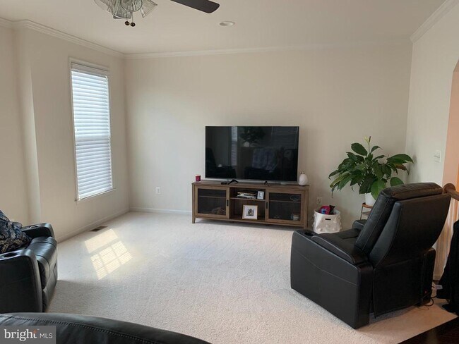 Building Photo - 24689 Capecastle Terrace