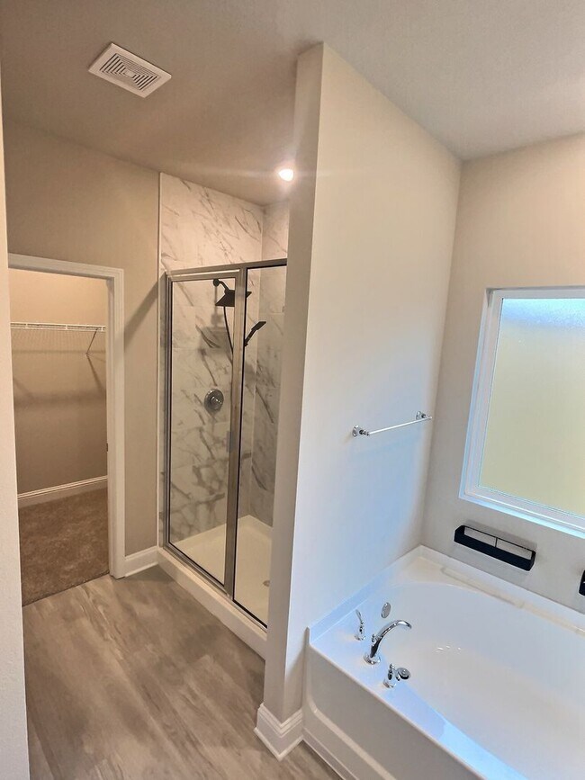 Building Photo - 3 BD 2 BA Home located in the Ocean Springs School District