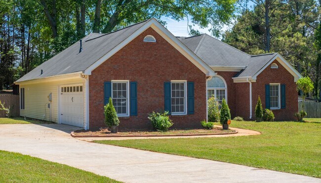 Building Photo - 110 Bailey Ct