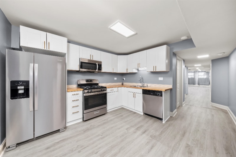 Building Photo - 4829 S St Lawrence Ave