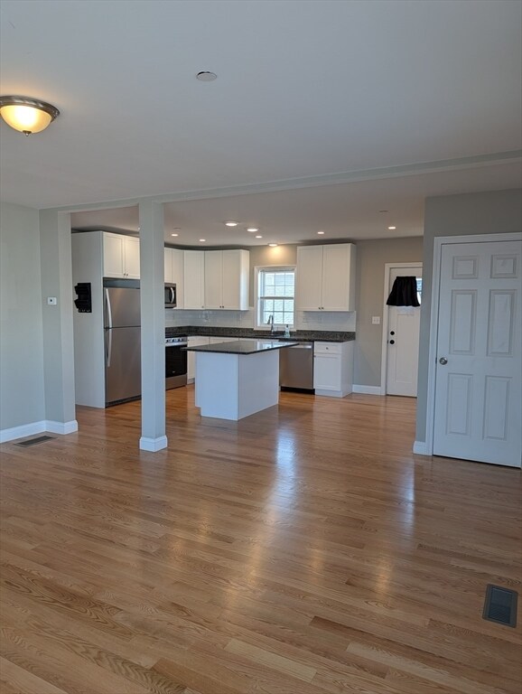 Building Photo - 207 Winthrop St