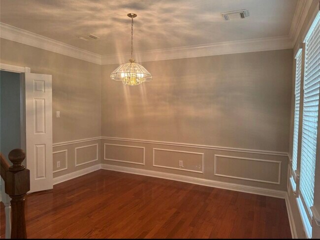 Building Photo - 4319 Greystone Way