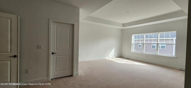 Building Photo - 3105 Aviator Ave