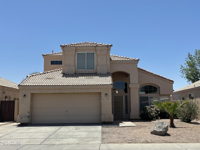 Primary Photo - 11337 W Dana Ln