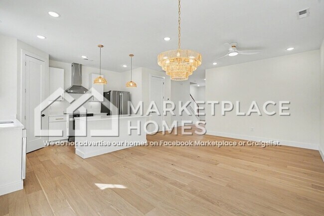 Building Photo - 3 Taverly Dr