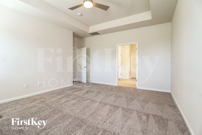 Building Photo - 445 Yoshino Cherry Dr