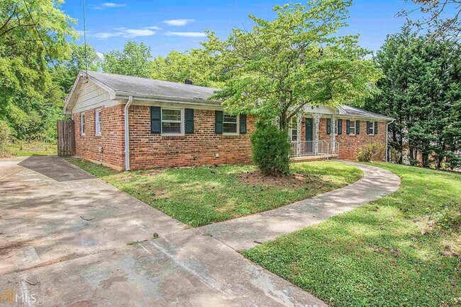 Building Photo - Welcome Home!