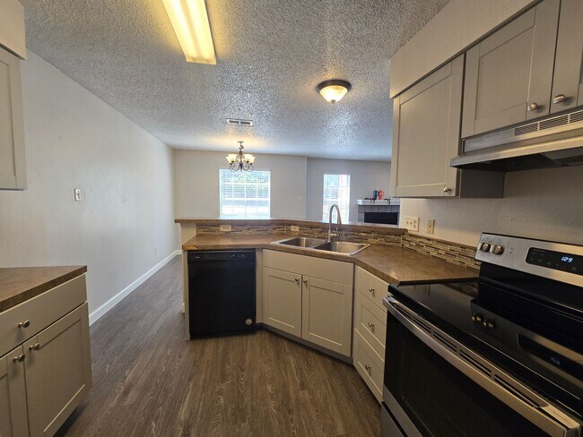 Building Photo - 4304 Duval Rd