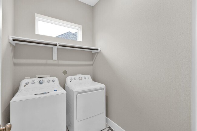 Building Photo - 24627 Keswick Vly Wy