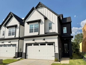 Building Photo - Now Leasing a Brand New 4-Bedroom 3.5 Townhome in Olive Branch-Minutes from Methodist Hospital
